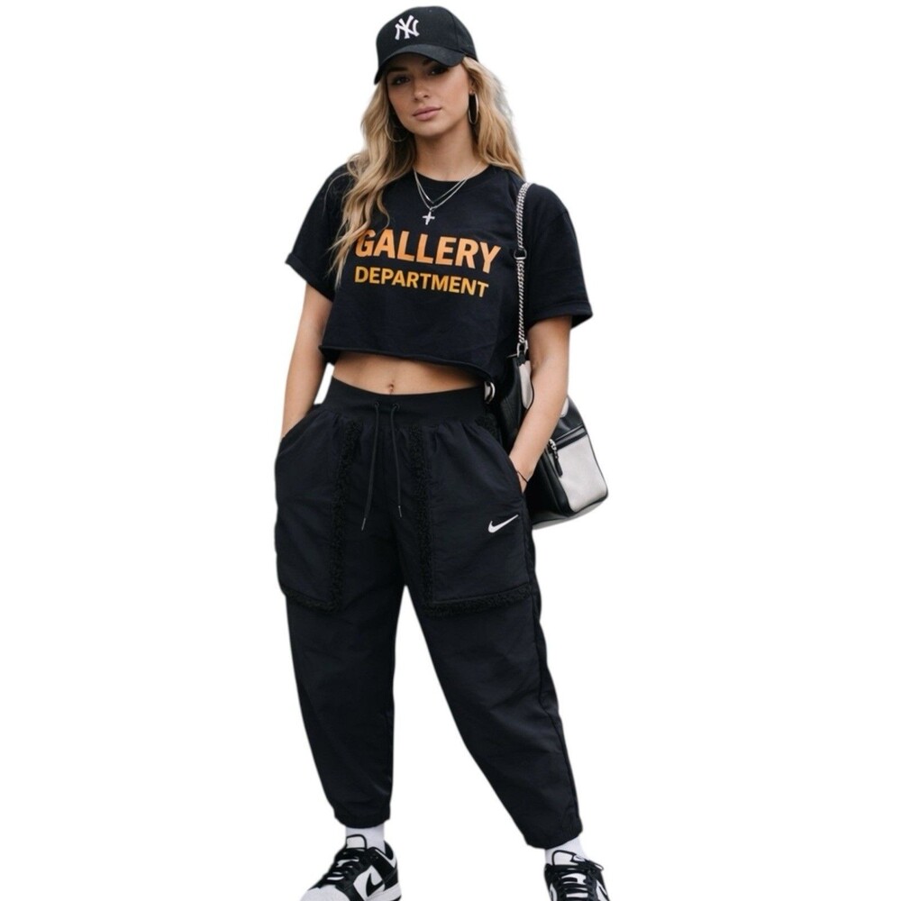 Nike High Rise Black Cargo Cropped Fleece Trim Joggers‎